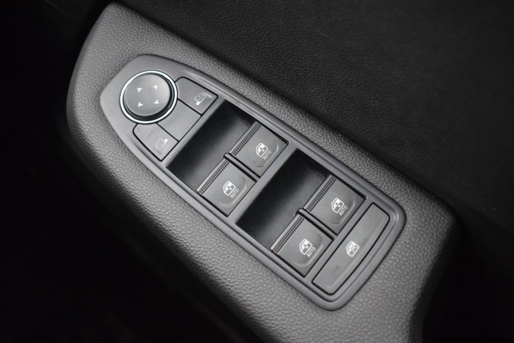 Used Renault Clio 2022 for sale - 76962397: Photo 30