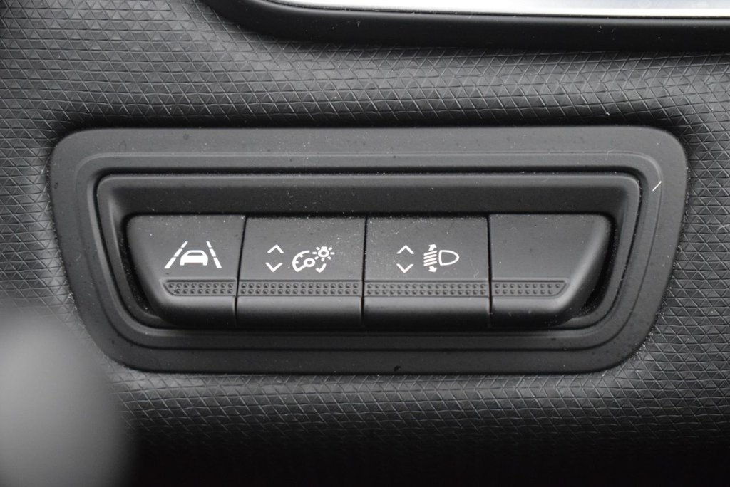 Used Renault Clio 2022 for sale - 76962397: Photo 31