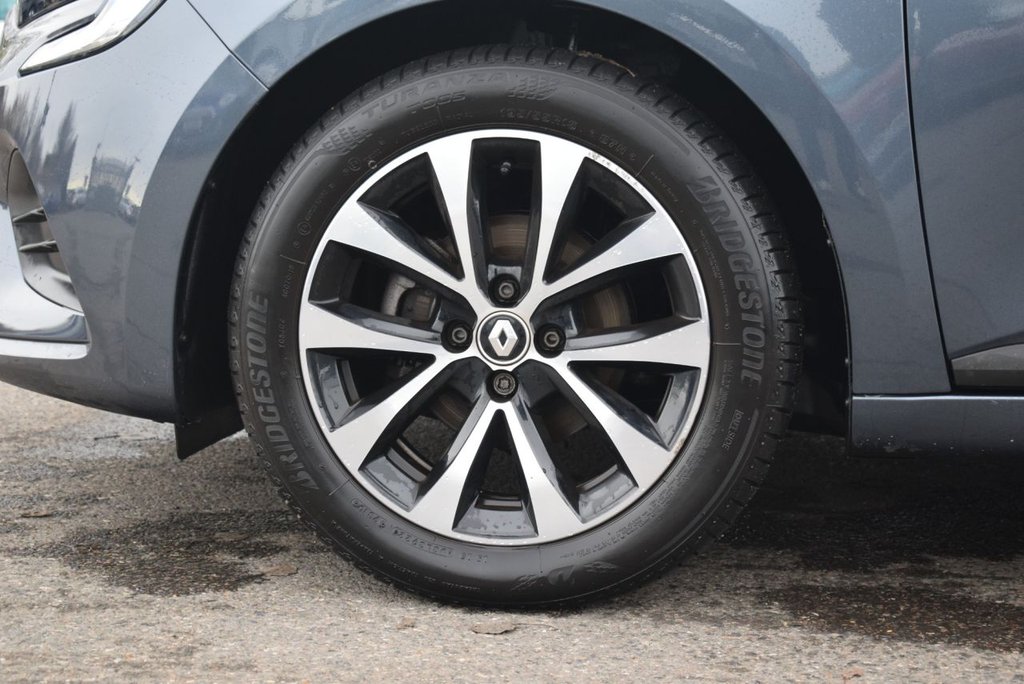 Used Renault Clio 2022 for sale - 76962397: Photo 9