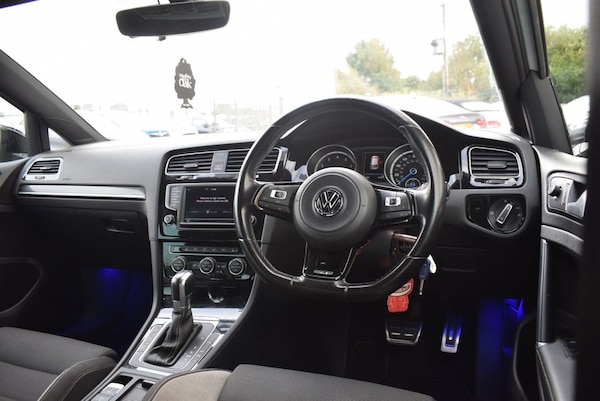 Used Volkswagen Golf 2017 for sale - 75642289: Photo 3