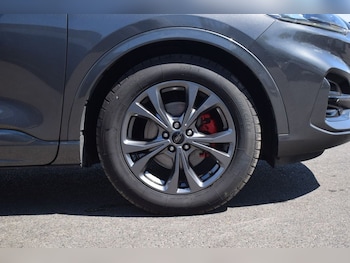 Used Ford Kuga 2023 for sale - 79437871: Photo