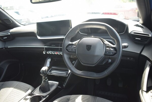 Used Peugeot 2008 2024 for sale - 75176173: Photo 3