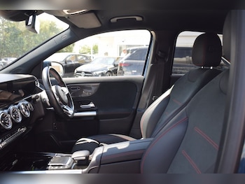 Used Mercedes-Benz GLA 2023 for sale - 79437874: Photo