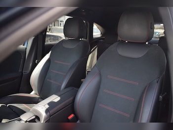 Used Mercedes-Benz GLA 2023 for sale - 79437874: Photo