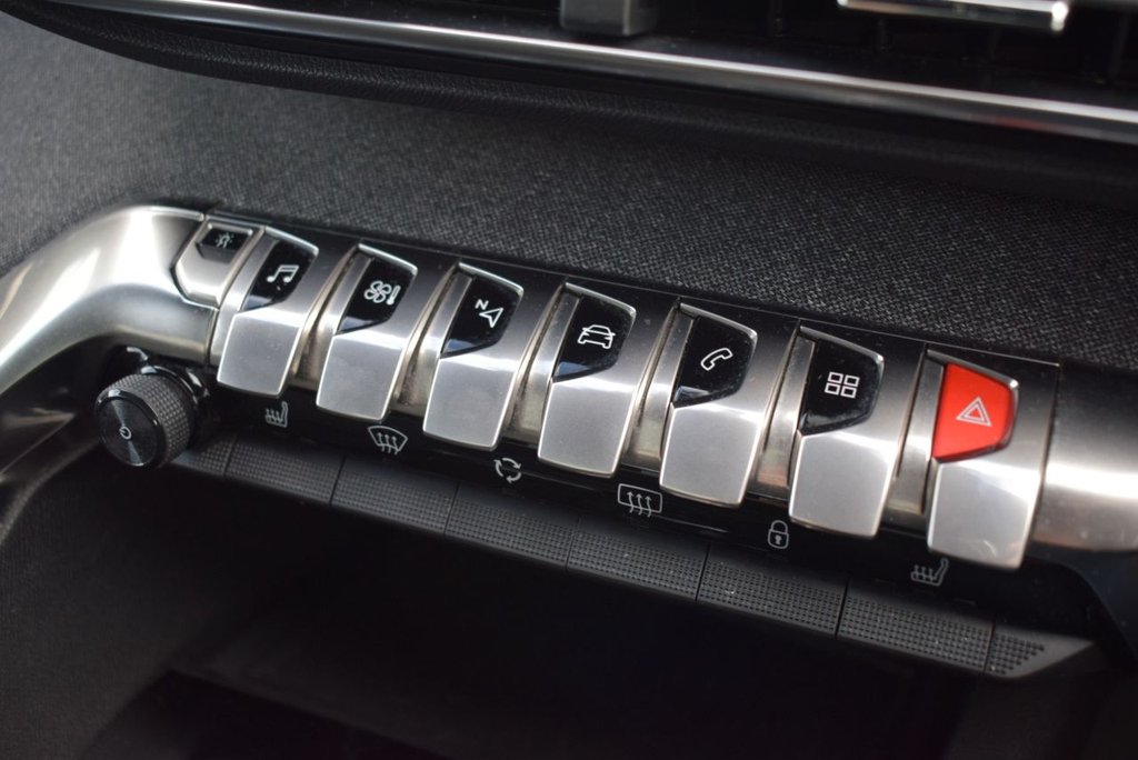 Used Peugeot 3008 2019 for sale - 76092418: Photo 23
