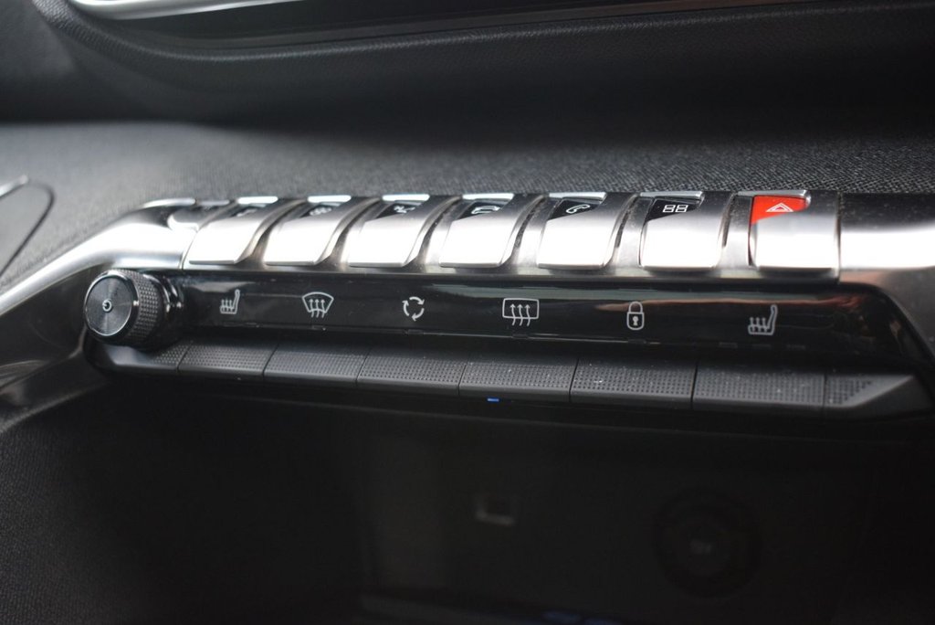 Used Peugeot 3008 2019 for sale - 76092418: Photo 26