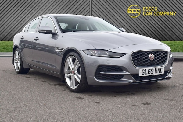 Used Jaguar XE 2019 for sale - 75176078: Photo 6