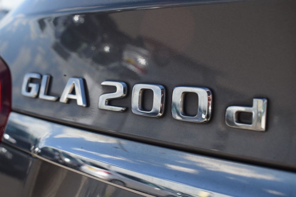 Used Mercedes-Benz GLA 2019 for sale - 77692480: Photo 14