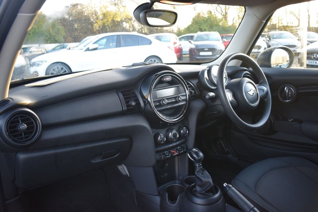 Used MINI Hatch 2017 for sale - 76900277: Photo 14