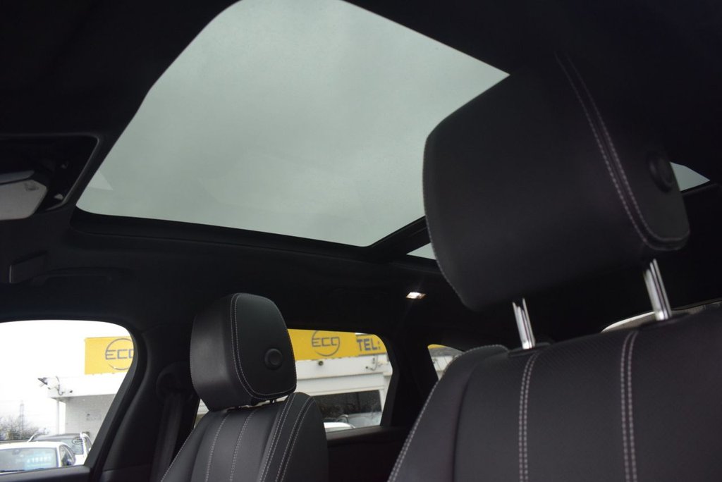 Used Land Rover Range Rover Velar 2022 for sale - 77302137: Photo 3