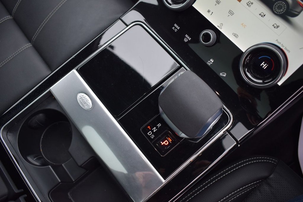 Used Land Rover Range Rover Velar 2022 for sale - 77302137: Photo 40