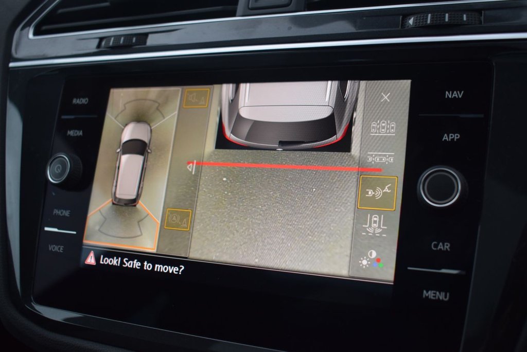 Used Volkswagen Tiguan 2020 for sale - 77171826: Photo 23