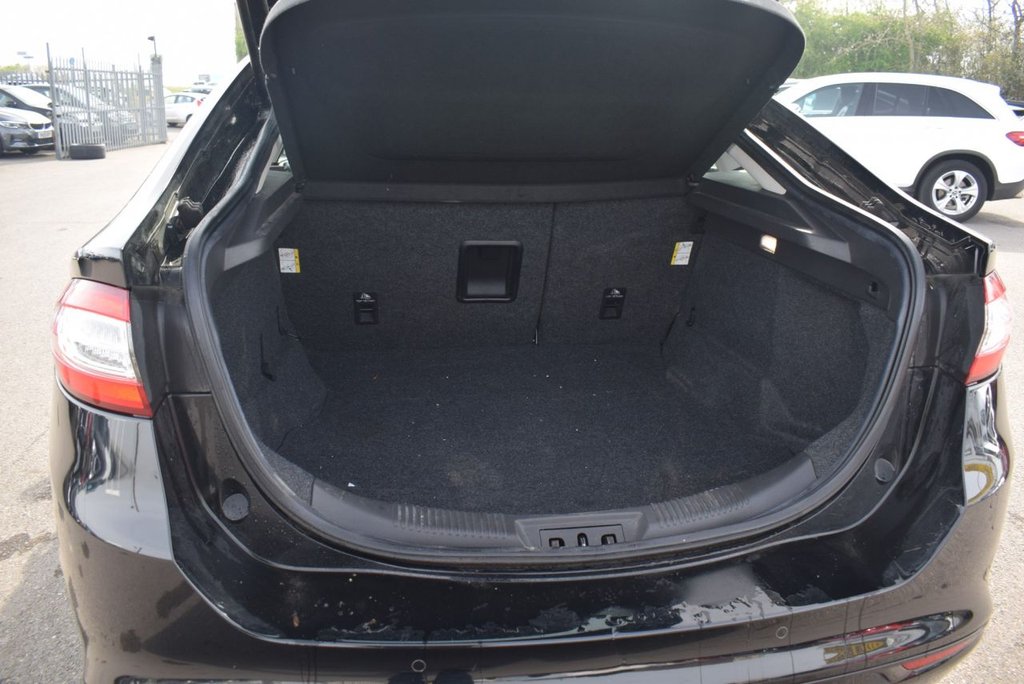 Used Ford Mondeo 2018 for sale - 77966795: Photo 18