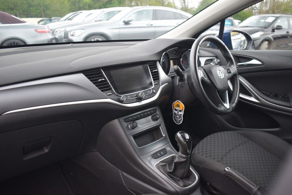 Used Vauxhall Astra 2018 for sale - 78044138: Photo 12
