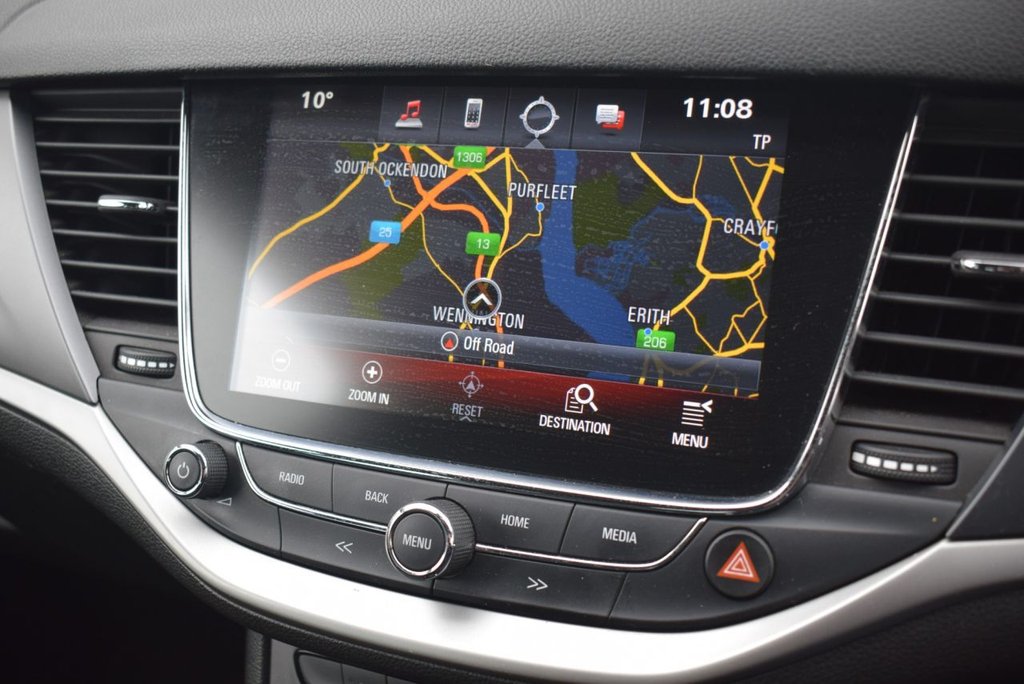 Used Vauxhall Astra 2018 for sale - 78044138: Photo 2