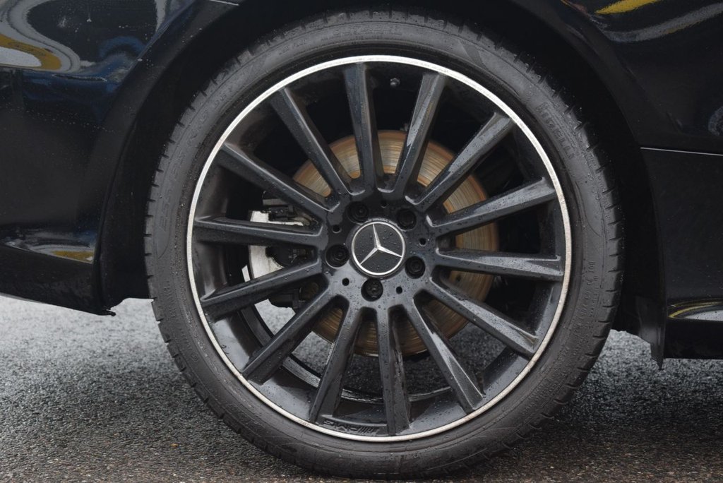 Used Mercedes-Benz C Class 2019 for sale - 76173264: Photo 11