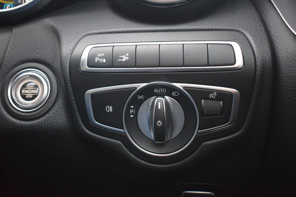 Used Mercedes-Benz C Class 2019 for sale - 76173264: Photo 34