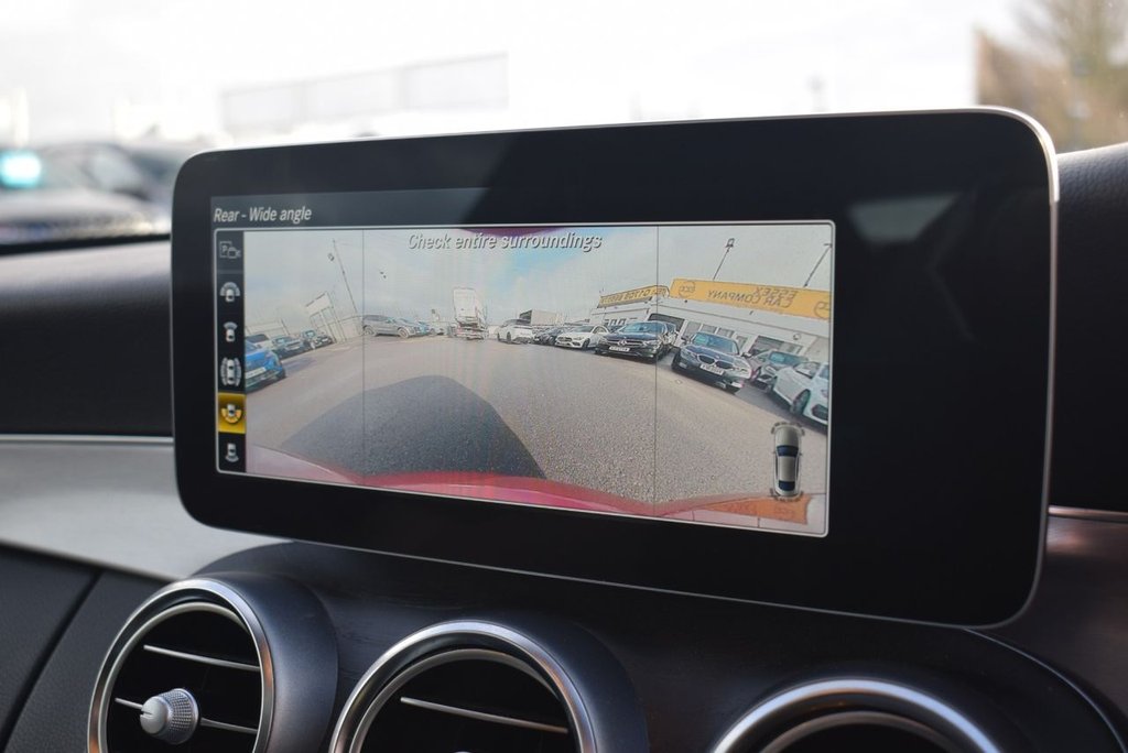 Used Mercedes-Benz C Class 2019 for sale - 77534405: Photo 30