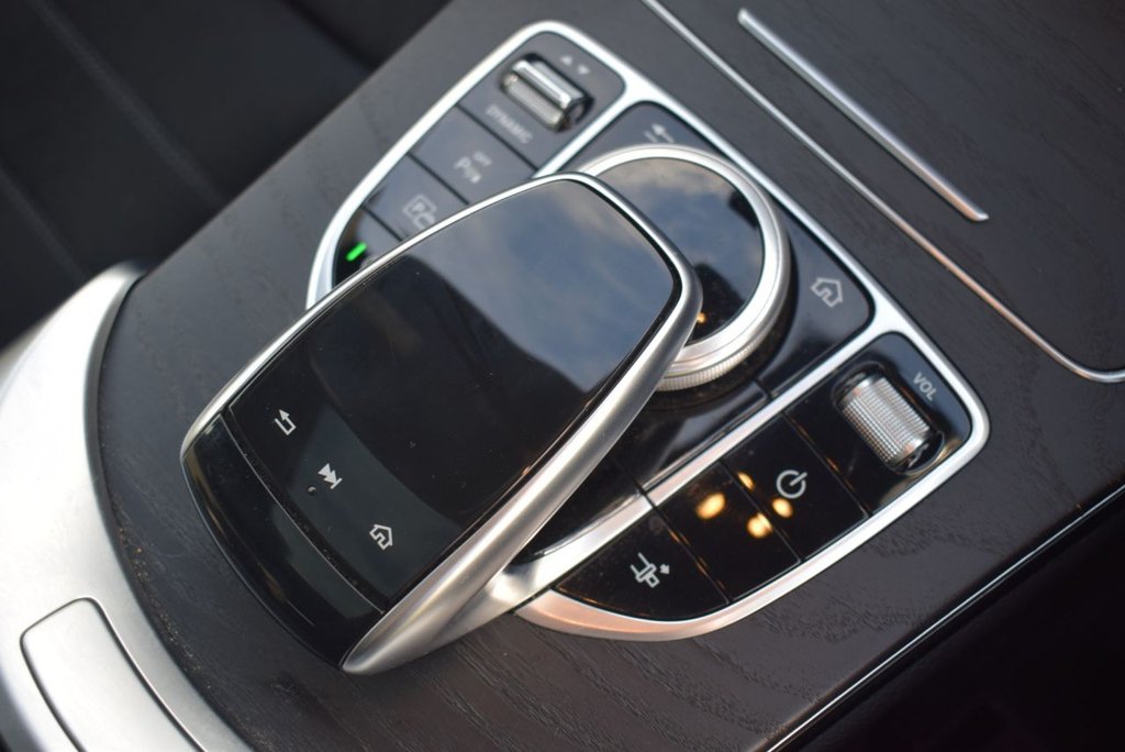 Used Mercedes-Benz C Class 2019 for sale - 77534405: Photo 34