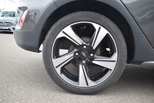 Used Ford Fiesta 2023 for sale - 75176212: Photo 18