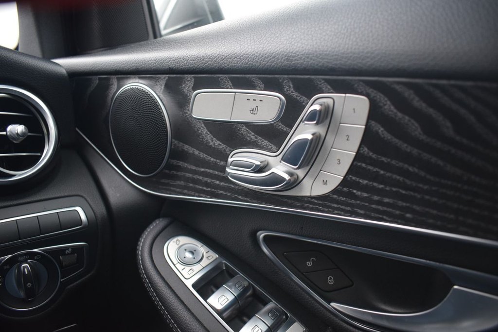 Used Mercedes-Benz GLC 2018 for sale - 77477368: Photo 28