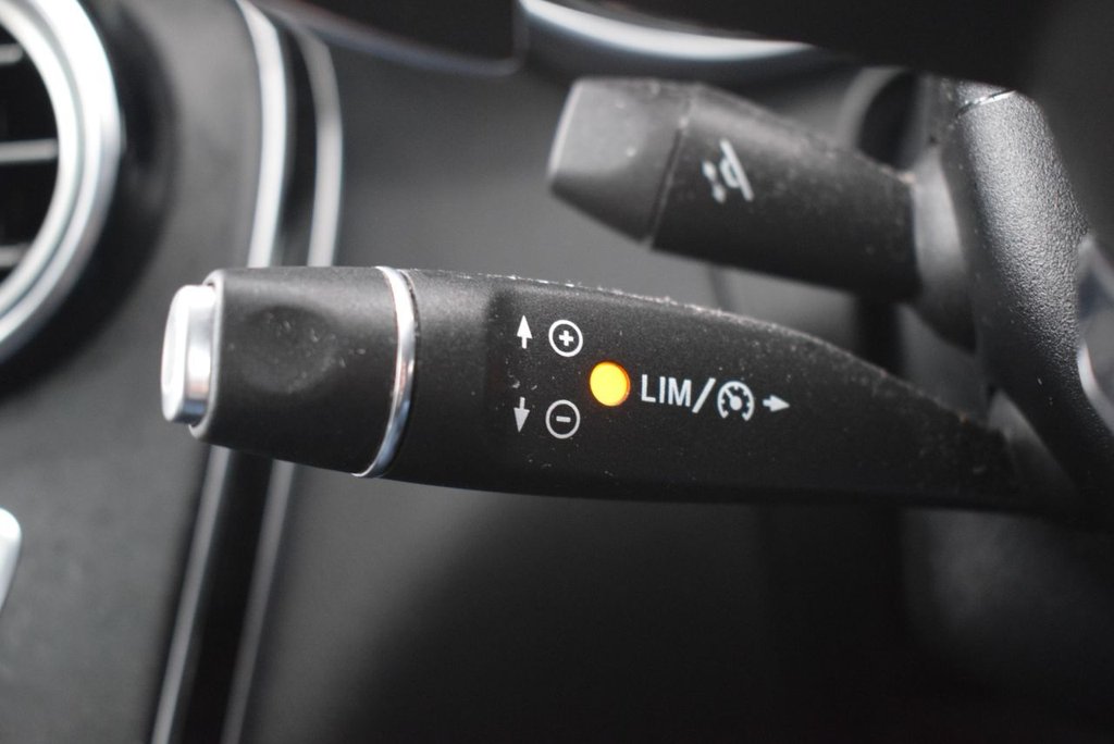 Used Mercedes-Benz GLC 2018 for sale - 77477368: Photo 36