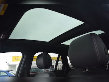 Used Mercedes-Benz GLC 2018 for sale - 77477368: Photo