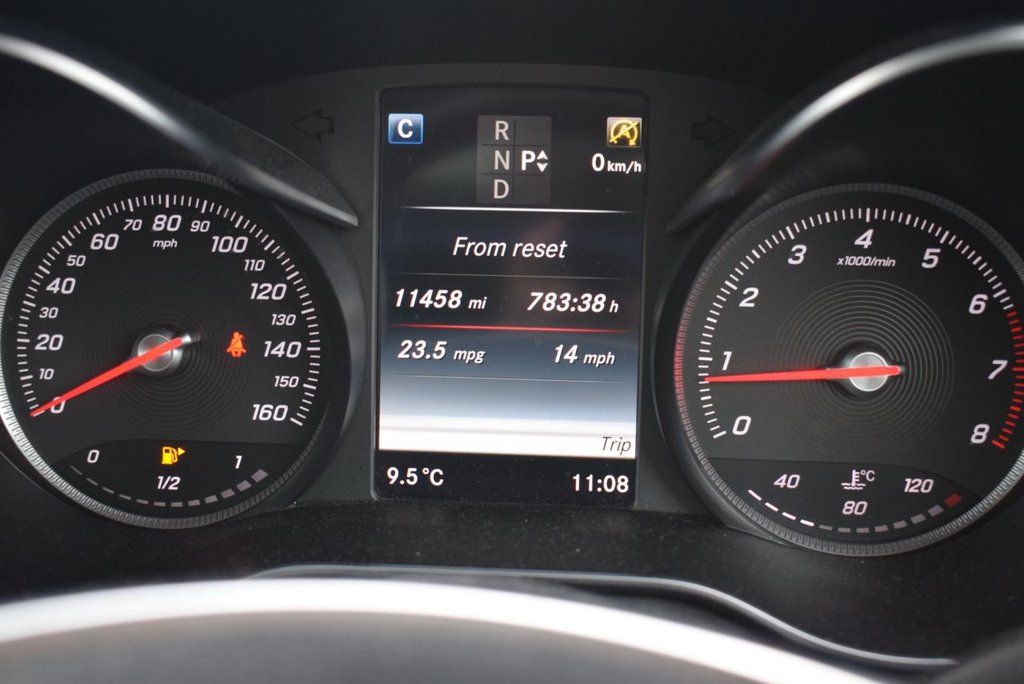 Used Mercedes-Benz GLC 2018 for sale - 77477368: Photo 40