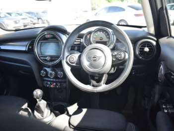 Used MINI Hatch 2018 for sale - 75176097: Photo