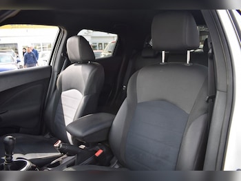 Used Nissan Juke 2017 for sale - 75642318: Photo