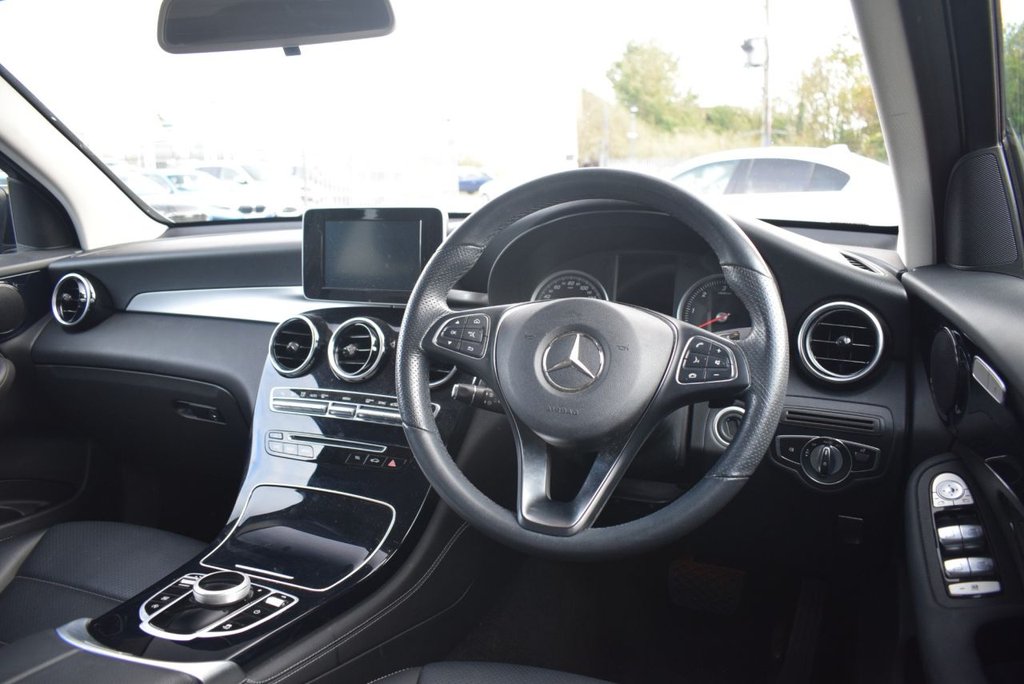 Used Mercedes-Benz GLC 2019 for sale - 76376290: Photo 21