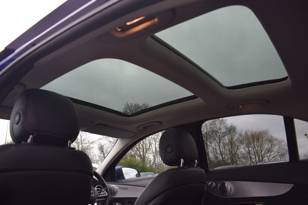 Used Mercedes-Benz C Class 2019 for sale - 77850264: Photo 3