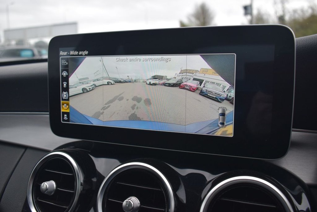 Used Mercedes-Benz C Class 2019 for sale - 77850264: Photo 30