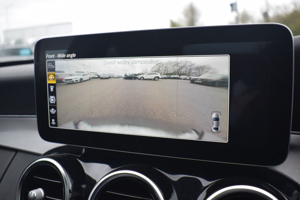 Used Mercedes-Benz C Class 2019 for sale - 77850264: Photo 33