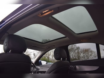 Used Mercedes-Benz C Class 2019 for sale - 77850264: Photo