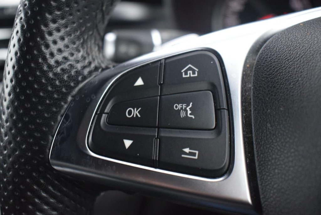 Used Mercedes-Benz GLC 2018 for sale - 77065135: Photo 22