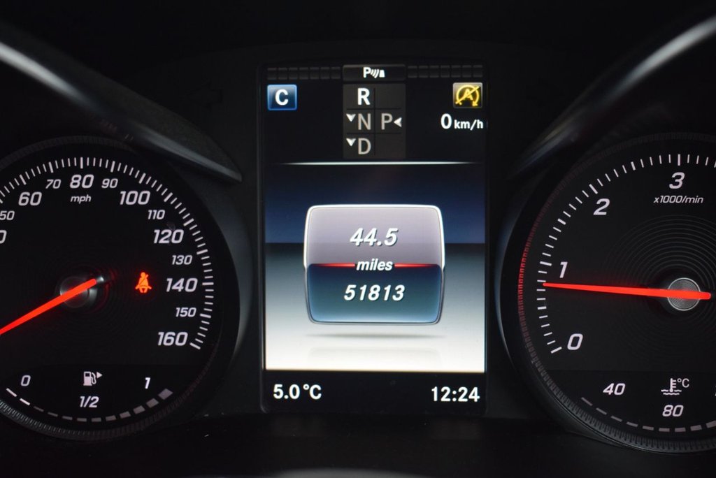 Used Mercedes-Benz GLC 2018 for sale - 77065135: Photo 26