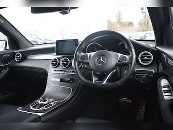 Used Mercedes-Benz GLC 2018 for sale - 77065135: Photo