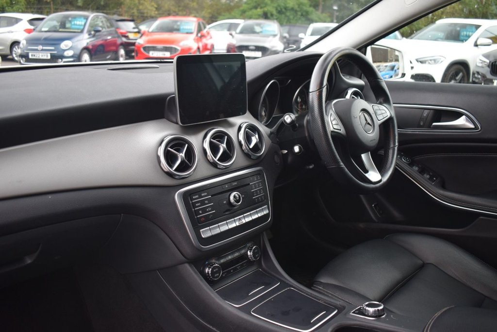 Used Mercedes-Benz GLA 2018 for sale - 76985771: Photo 16