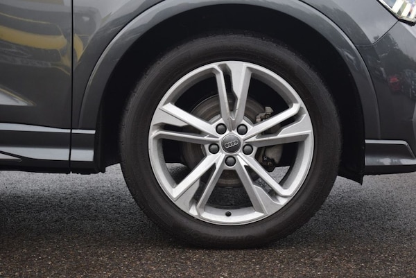 Used Audi Q3 2020 for sale - 76173266: Photo 10