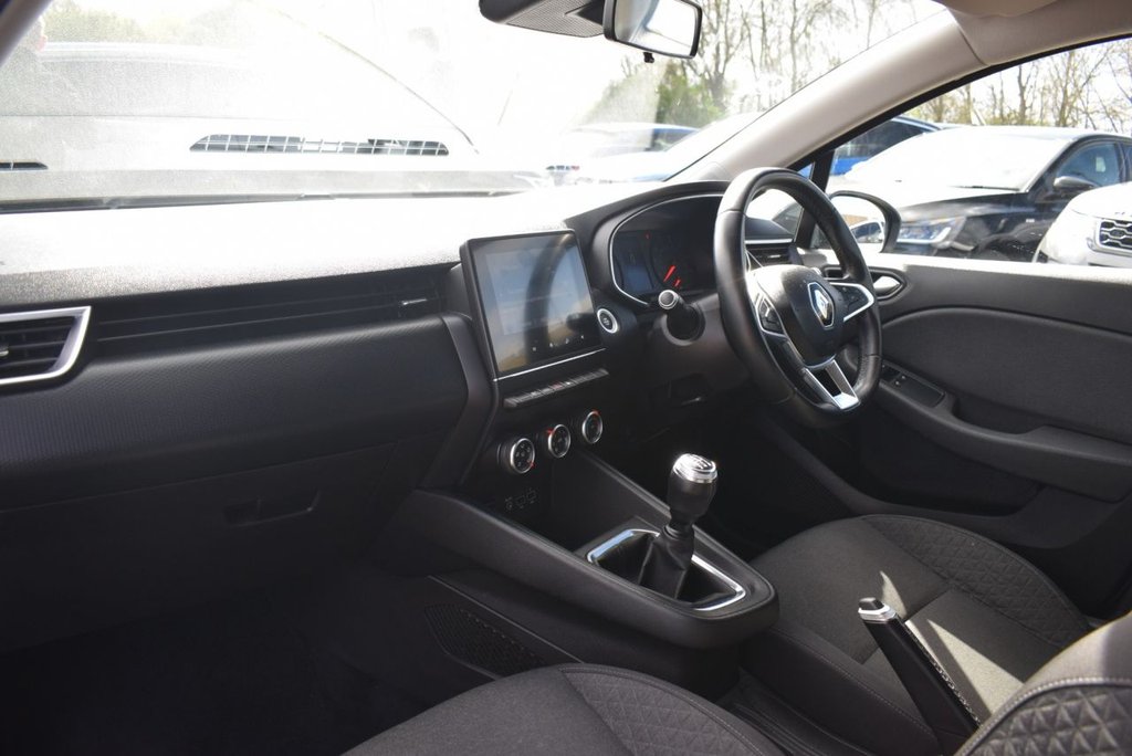 Used Renault Clio 2020 for sale - 78017208: Photo 15