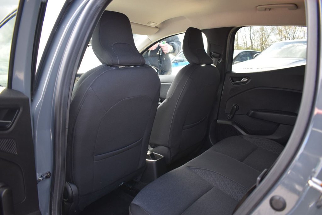 Used Renault Clio 2020 for sale - 78017208: Photo 17