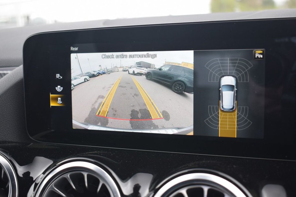 Used Mercedes-Benz GLA 2021 for sale - 77850273: Photo 2