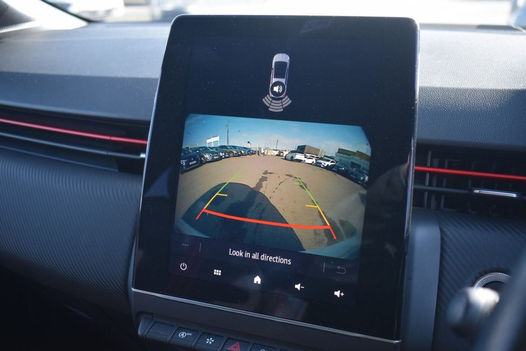 Used Renault Clio 2022 for sale - 77748250: Photo 2