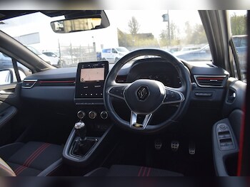 Used Renault Clio 2022 for sale - 77748250: Photo