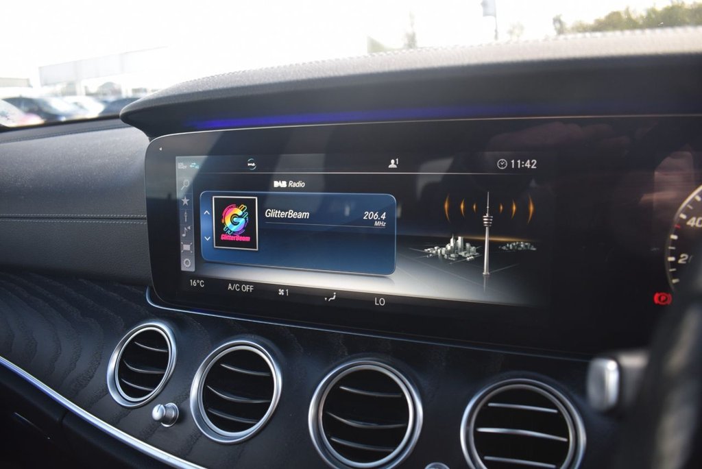 Used Mercedes-Benz E Class 2020 for sale - 77835367: Photo 22