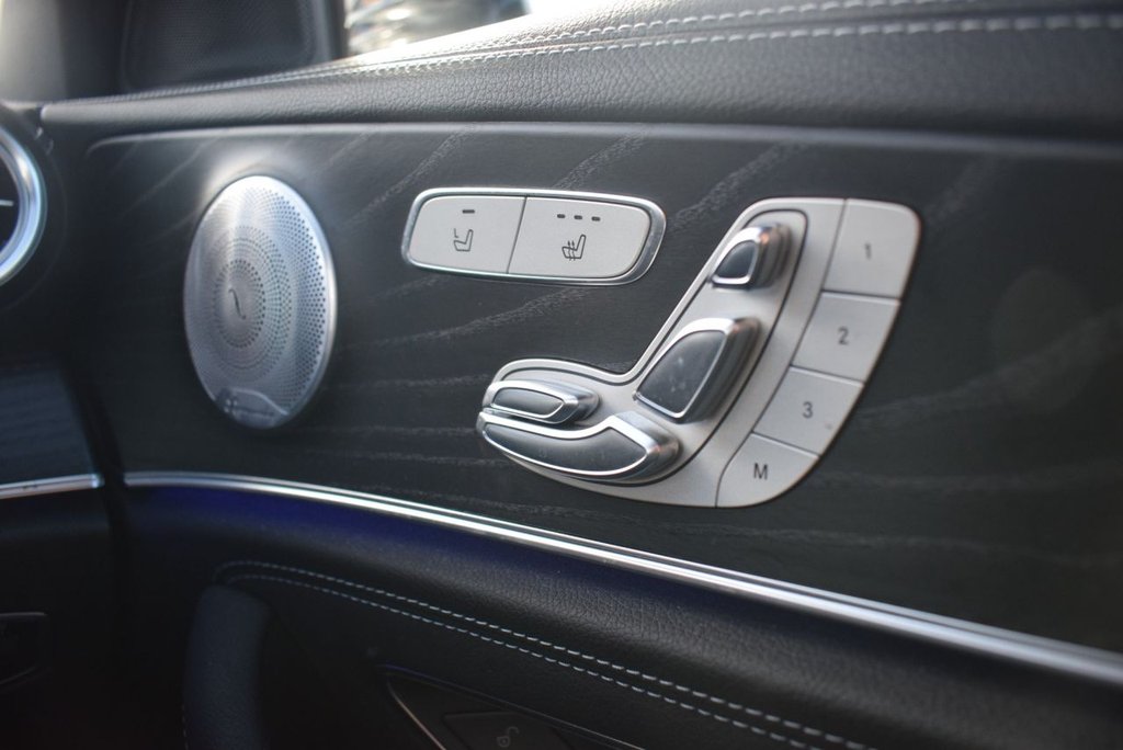 Used Mercedes-Benz E Class 2020 for sale - 77835367: Photo 26