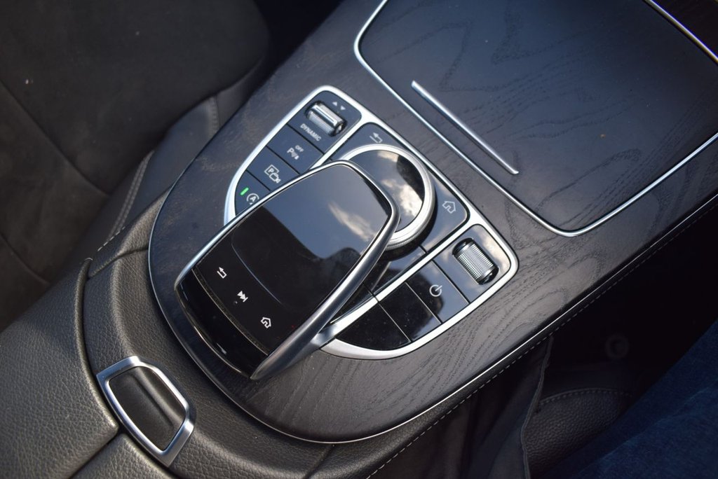 Used Mercedes-Benz E Class 2020 for sale - 77835367: Photo 27