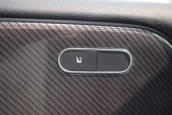 Used Mercedes-Benz GLB 2021 for sale - 75642266: Photo 17