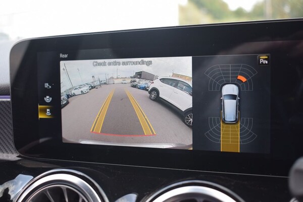 Used Mercedes-Benz GLB 2021 for sale - 75642266: Photo 4